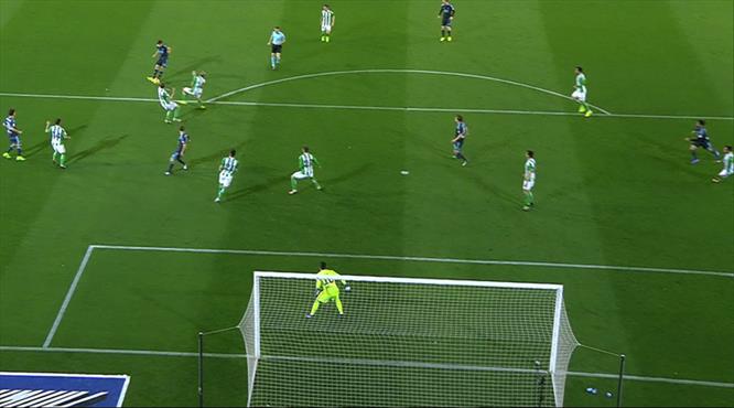 Xabi Prieto'dan harika bir gol!
