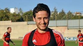 Musa Nizam yeniden Antalyaspor'da