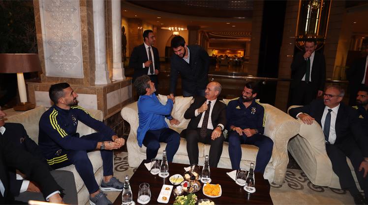 Bakan Kurtulmuş'tan Fenerbahçe'ye ziyaret