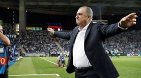 Galatasaray'a adanmış bir hayat! 17 kupa, 302 maç, 198 galibiyet...