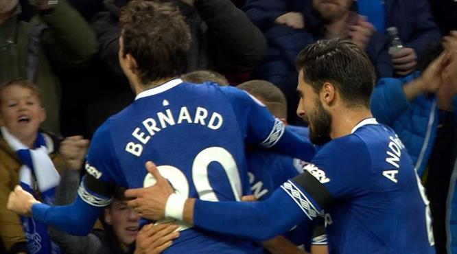 Everton'u Richarlison taşıdı (ÖZET)