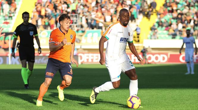 Aytemiz Alanyaspor - Medipol Başakşehir: 1-1 (ÖZET)