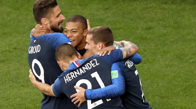 Fransa'yı Mbappe sırtladı! Peru'dan buraya kadar!