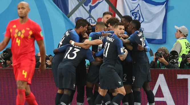 Horozlar'ı Umtiti uçurdu! İlk finalist Fransa!