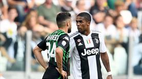Douglas Costa, sizce kaç maç ceza almalı?