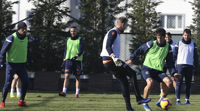 Başakşehir'de Trabzon mesaisi başladı
