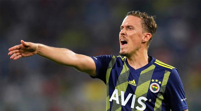 Max Kruse özel çalıştı