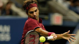 Federer toprak korta geri dönüyor