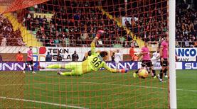 Alanya'ya bir kez daha direk engeli