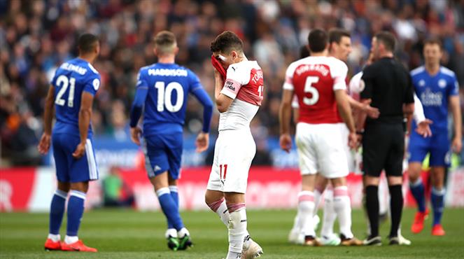 Arsenal dağıldı: 3-0 (ÖZET)