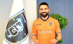 Başakşehir bir transferi daha açıkladı