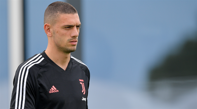 Dünya devi Merih Demiral'ı istiyor