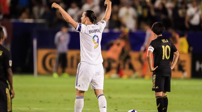 Müthiş düellodan Zlatan çıktı (ÖZET)