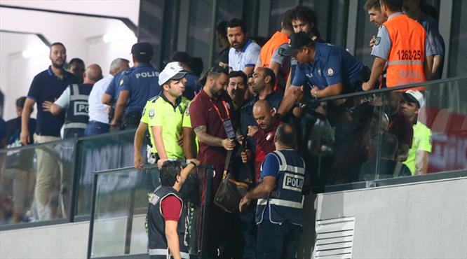 Galatasaray'da flaş istifa