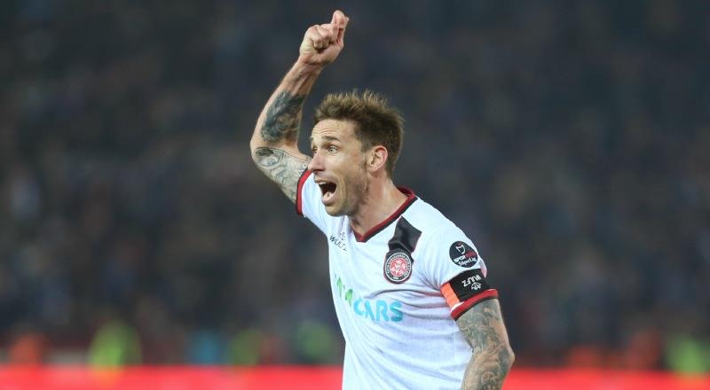 Lucas Biglia - 36 | VavaCars Fatih Karagümrük 