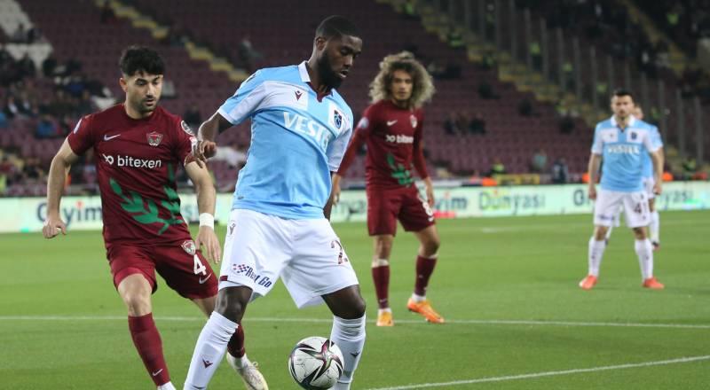 Hatayspor'un hiçbir resmi maçta mağlup edemediği takımlar arasında en fazla karşılaştığı rakibi Trabzonspor (6B 6M).
