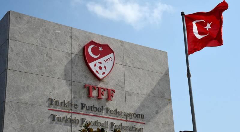 Spor Toto 1. Lig'de 2022-2023 sezonu için fikstür çekimi yapıldı.

Türkiye Futbol Federasyonu Hasan Doğan Milli Takımlar Kamp ve Eğitim Tesisleri'nde gerçekleşen kura çekimi sonrası yeni sezon fikstürü belli oldu.

Spor Toto 1. Lig'de yeni sezon 12 Ağustos Cuma günü başlayacak.
