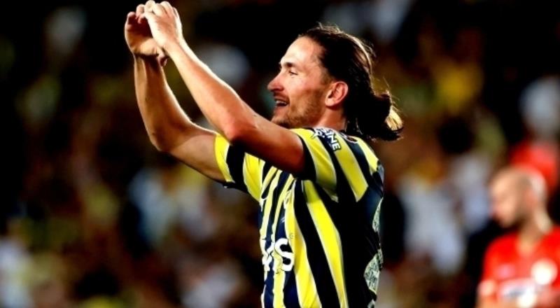Orta saha: Miguel Crespo | Fenerbahçe | 10 milyon euro