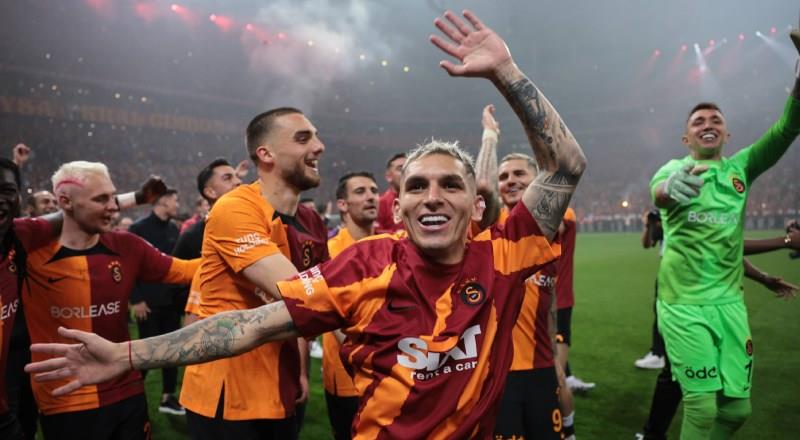 Sizin seçiminiz: Lucas Torreira | Galatasaray | Oy oranı: %81