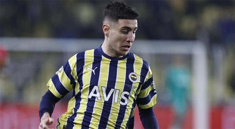 Fenerbahçe'den ayrılmasına kesin gözüyle bakılan Emre Mor için başkanlar düzeyinde bir transfer görüşmesi gerçekleştirildiği iddia edildi. Süper Lig ekiplerinden Antalyaspor, Fenerbahçe forması giyen Emre Mor'u transfer etmek için harekete geçti. Antalyaspor Başkanı Sinan Boztepe'nin tecrübeli futbolcunun transferi için Fenerbahçe Başkanı Ali Koç ile görüştüğü belirtildi. (Fanatik)