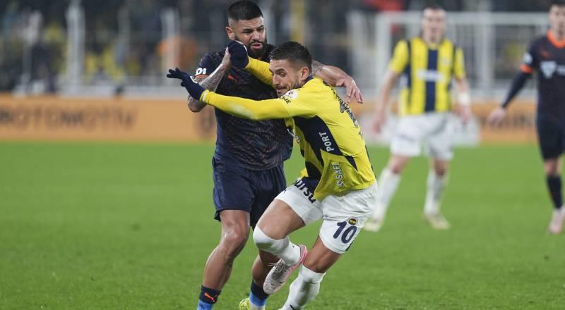 • Süper Lig'de oynadığı 51'inci maçta 30'uncu golünü İstanbul Başakşehir ağlarına gönderen Edin Dzeko, 2007/08'den bu yana Fenerbahçe formasıyla bu sayıya en hızlı ulaşan oyuncu oldu.