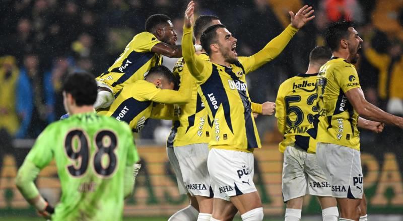 • İstanbul Başakşehir ile oynadığı son beş Süper Lig maçını kazanan Fenerbahçe, bu rekabet tarihindeki en uzun galibiyet serisine ulaştı.