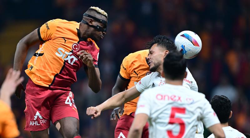 Evinde oynadığı son dört Süper Lig maçında gol yemeyen Galatasaray, Okan Buruk dönemindeki en uzun serisini egale etti (Mayıs-Ağustos 2023).