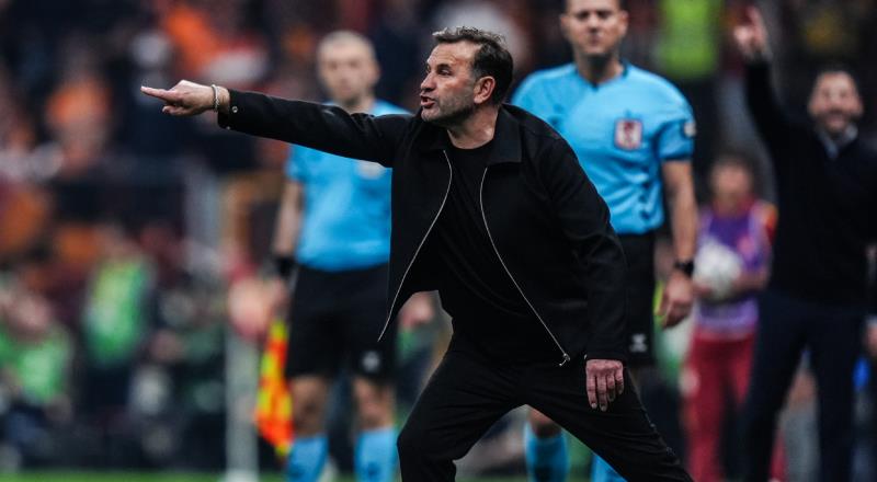 • Okan Buruk'un göreve geldiği 2022/23'ten bu yana İstanbul takımlarının kendi arasında oynadığı Trendyol Süper Lig maçlarında en fazla galibiyet alan (38), puan toplayan (122) ve gol atan (111) ekip Galatasaray.