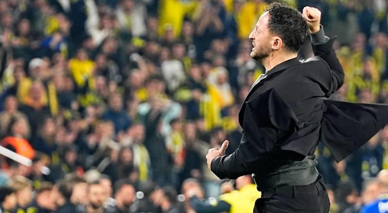 • Fenerbahçe’nin galibiyet golünü penaltı noktasından atan Kerem Aktürkoğlu, Süper Lig kariyerinin en geç golünü kaydetti (100:10).
