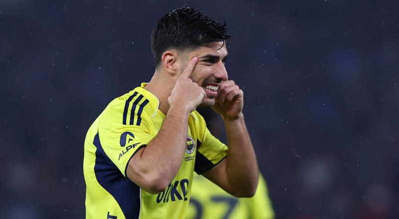Sizin seçiminiz: Orta saha: Marco Asensio - Fenerbahçe - %56
Sizin seçiminiz: Orta saha: Marco Asensio - Fenerbahçe - %56