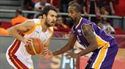 Galatasaray Odeabank farklı kazandı