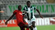 Bursasporlu Advincula Newell's Old Boys'ta