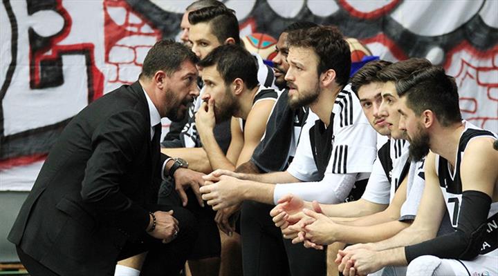 Beşiktaş Sompo Japan'a transfer yasağı