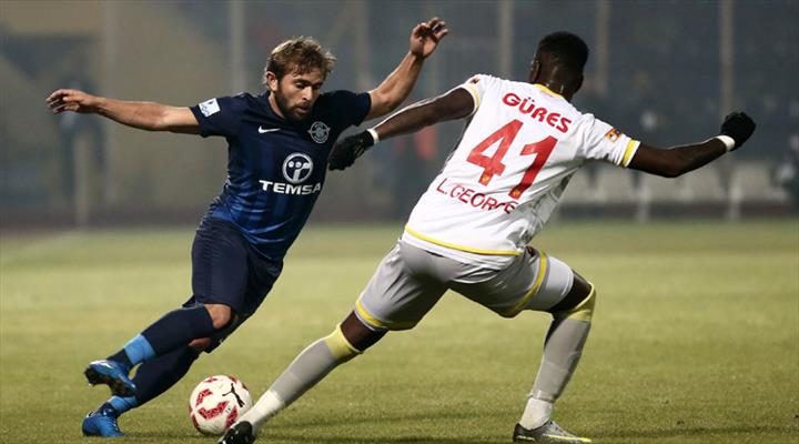 Adana Demirspor'a 2 dakika yetti!