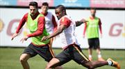 Cim Bom'da Hakan Balta ve Denayer sevinci