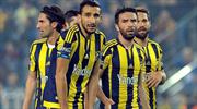 Fenerbahçe'de Gökhan Gönül ve Mehmet Topal'ın durumları belirsiz