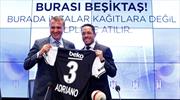 Ve Adriano imzayı attı! 