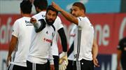 Kartal kampa girdi