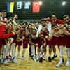 Devler liderlik koltuğuna oturdu