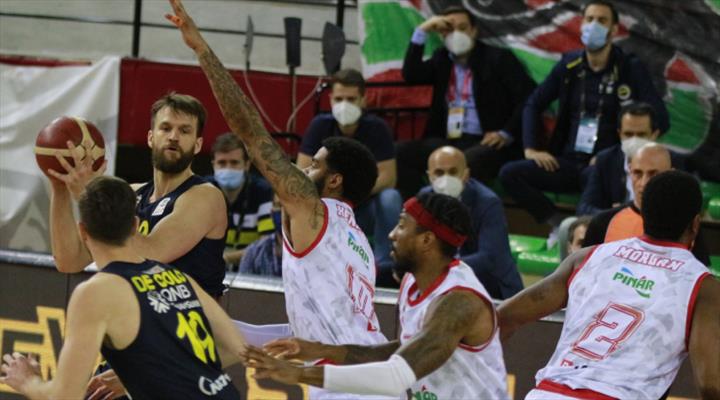Fenerbahçe Beko seride öne geçti