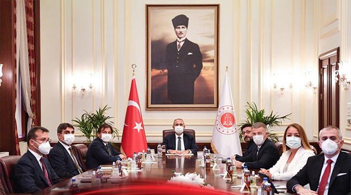 Kulüpler Birliği'nden Adalet Bakanı Gül'e ziyaret