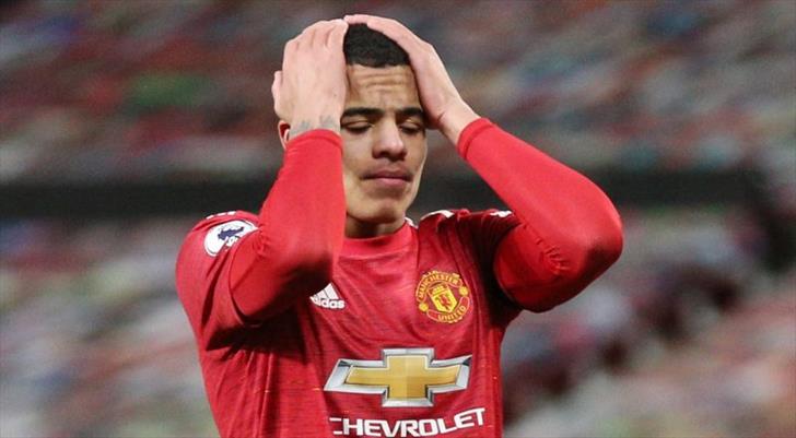 Manchester United'ın yıldızı yeniden tutuklandı!