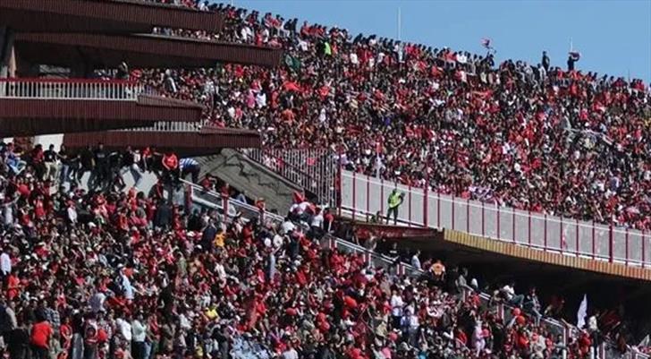 İran'da olay! Tebriz Traktör takımı sahadan çekildi