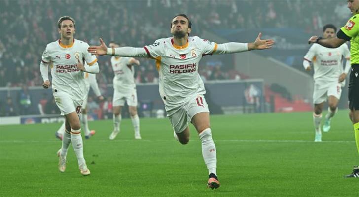 Yunus Akgün, Galatasaray tarihine geçti!