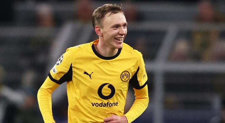 Borussia Dortmund, Atalanta karşısında tur kapısını araladı!