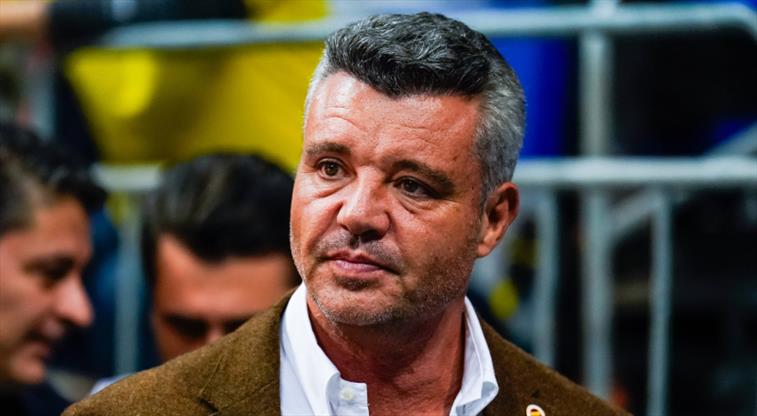 Fenerbahçe, Sadettin Saran'ın trafik kazası geçirdiğini açıkladı!