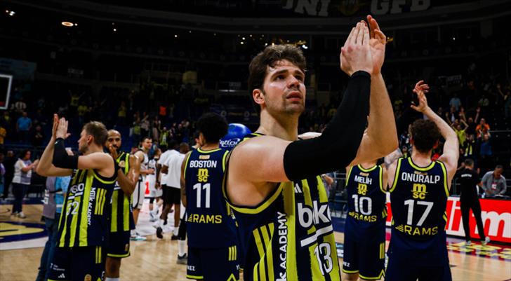 Fenerbahçe Beko, Atina'da ünvanını korumak için parkeye çıkıyor!