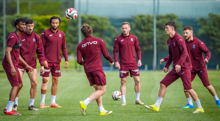Trabzonspor'un kupa finali kamp kadrosu açıklandı!