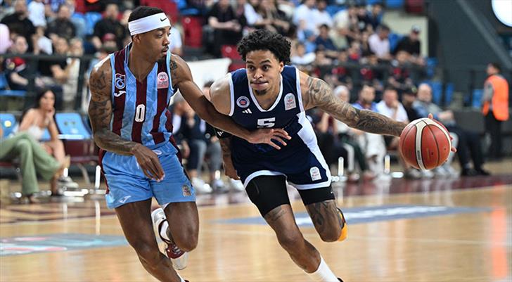 Trabzonspor'u deviren Bahçeşehir Koleji yarı finalde!