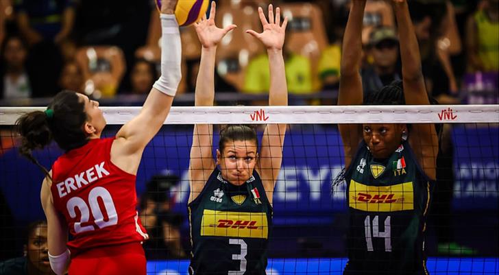 Filenin Sultanları, Voleybol Milletler Ligi'nde İtalya'ya mağlup oldu!